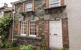 Stone Ledges